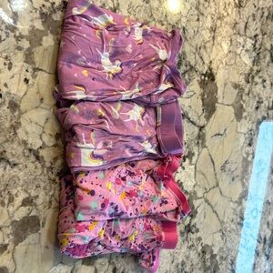 Set of 2 little sleepies pjs - both long sleeve and pants. Size 5/6